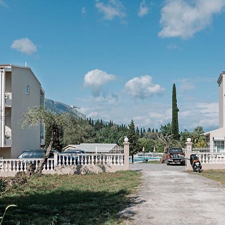 Pelithea Family Aparthotel Ypsos Exterior photo