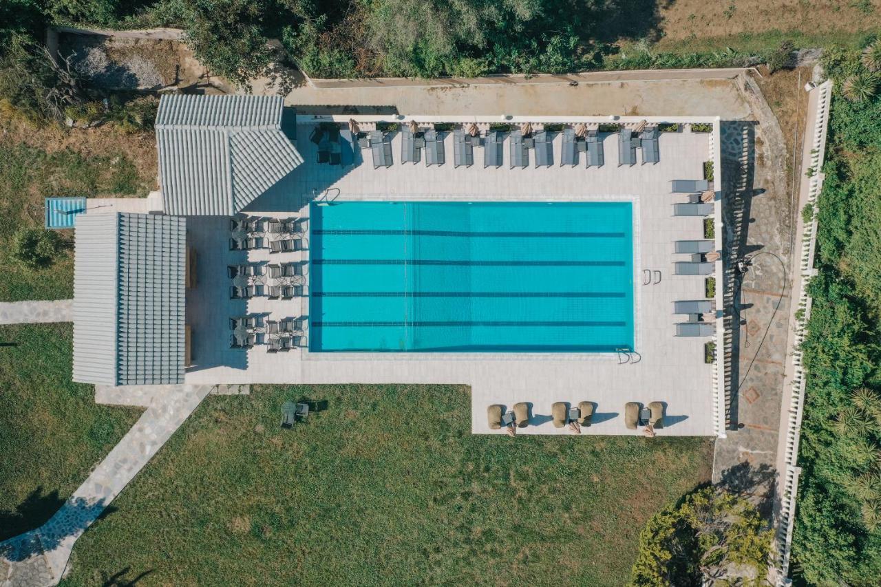 Pelithea Family Aparthotel Ypsos Exterior photo